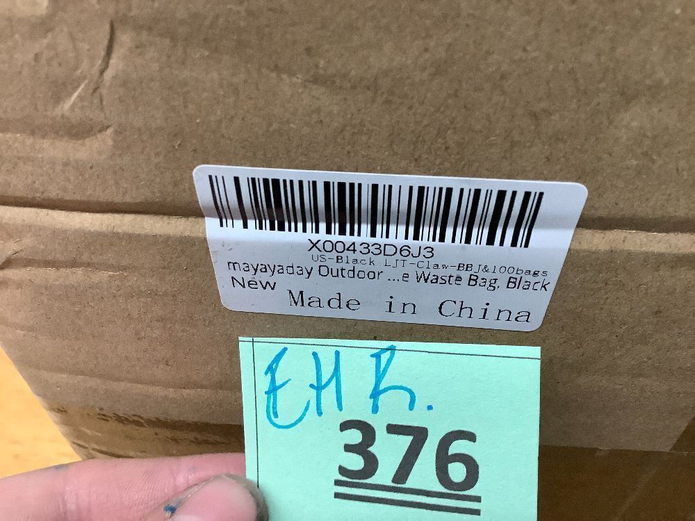 Outdoor Dog Poop Trash Can with Lid, Dog Waste Trash Can Pet Waste Container Pooper Scooper for Yard Garden Kitchen with Removable Inner Bin, Large Garbage Bag - Image 4 - Lot 376