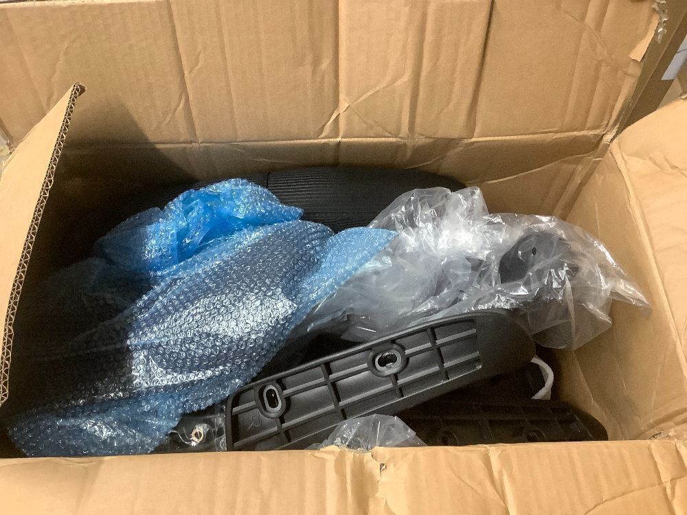 Fizzin Ergonomic Office Chair,Ergonomic Desk Chair with Headrest Mesh Computer Chair with High Back Adjustable Lumbar Support, Rolling Swivel Chairs with Wheel Armrests for Home Office,Black - Image 2 - Lot 2600