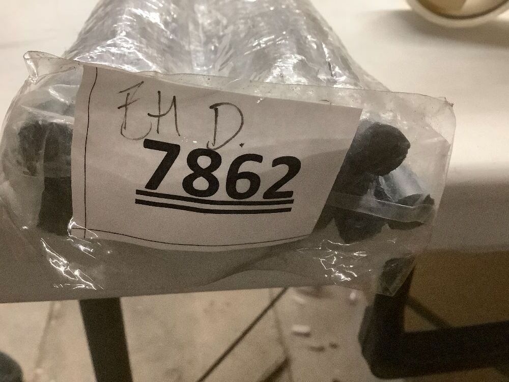 Mininfa Steel Plant Stakes 4 Feet, Plastic Coated Metal Garden Stakes Supports Climbing for Tomatoes, Trees, Beans, 25 Pack - Image 4 - Lot 7862