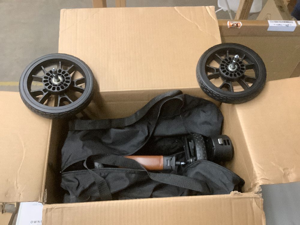 Bombi Bēbee V2 Lightweight Baby Stroller - Premium Vegan Leather, One-Hand Fold, Infinite Recline, Aircraft-Grade Aluminum Frame, XXL Canopy, and Ample Storage Umbrella Stroller - Image 2 - Lot 7863