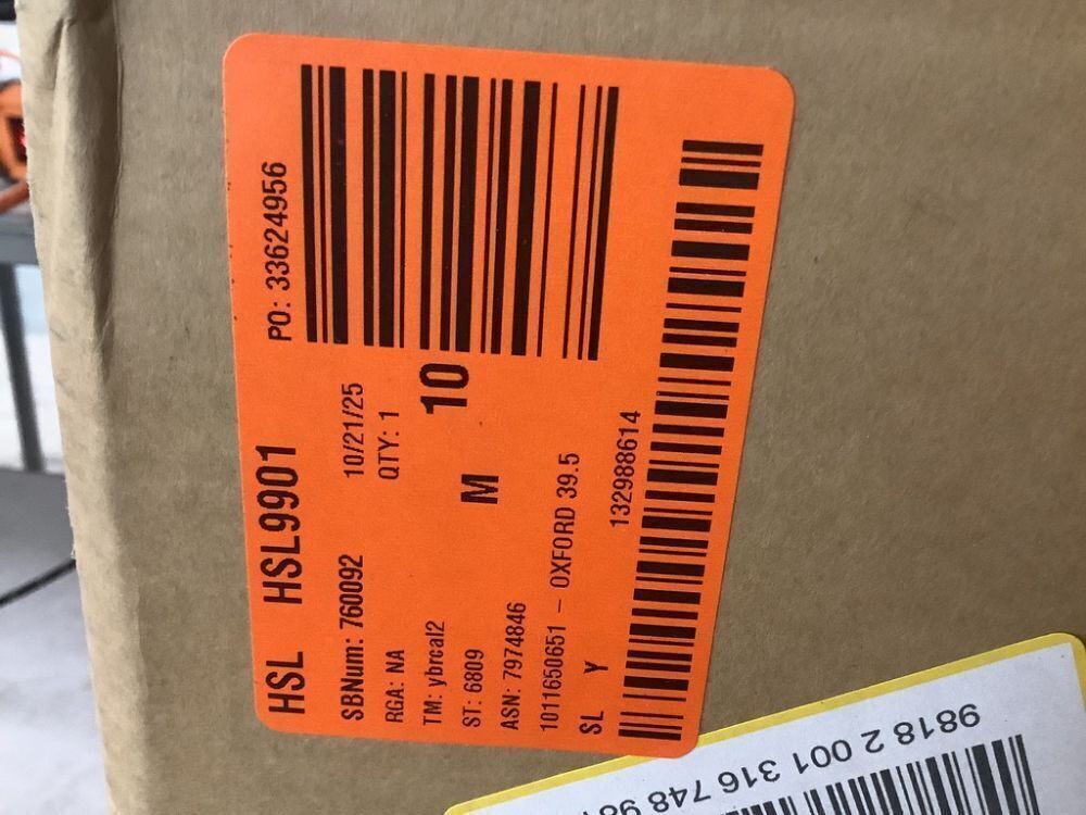 Convenience Concepts Oxford 39.5 in. L Driftwood and White 31.5 in. H Rectangle MDF Console Table with Drawer - Image 5 - Lot 101JF