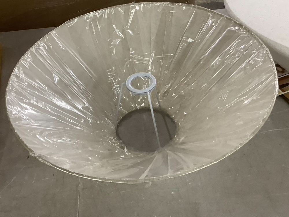 Rustic Ceramic Farmhouse Table Lamp with Linen Drum Shade 20.8" - Image 5 - Lot 167