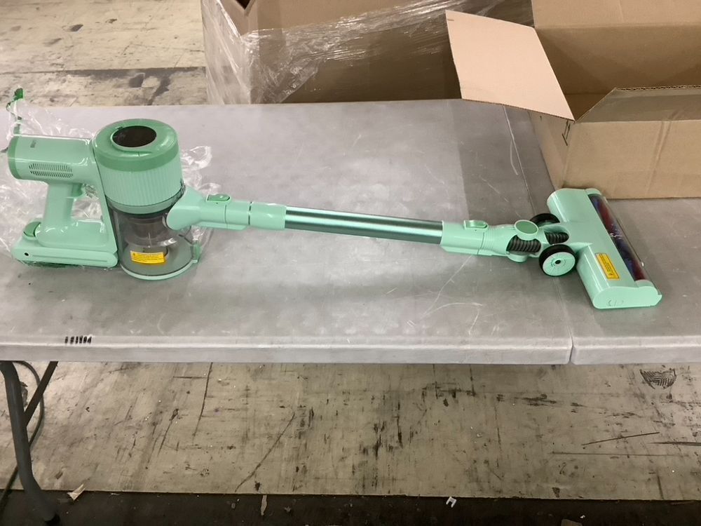 Buty Bulu Handheld Vacuum Cleaner - No Charger - Image 1 - Lot 173