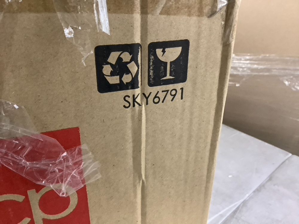 Woven Hyacinth Christmas Holiday Tree Collar - 42in - Image 6 - Lot 176