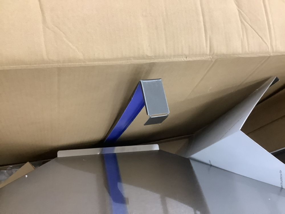 VIKIO 36 in. 763 CFM Convertible Wall Mount Range Hood in Stainless Steel with Mesh Filters and Lights - Dented - Image 6 - Lot 221JF