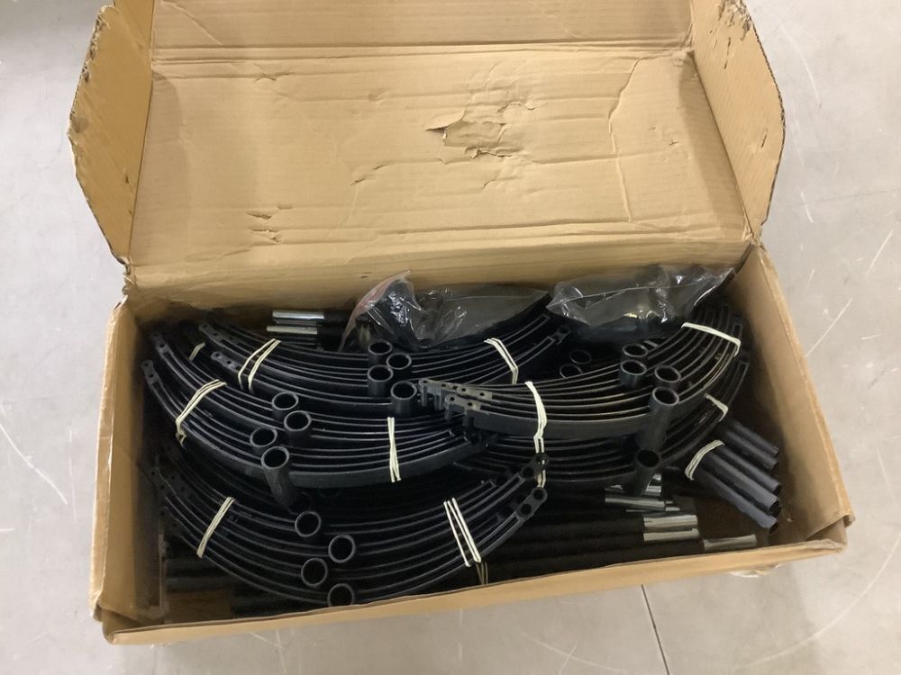 5.9 ft. Obelisk Trellis Tower for Climbing Plants, 2-Pack - Image 2 - Lot 225JF