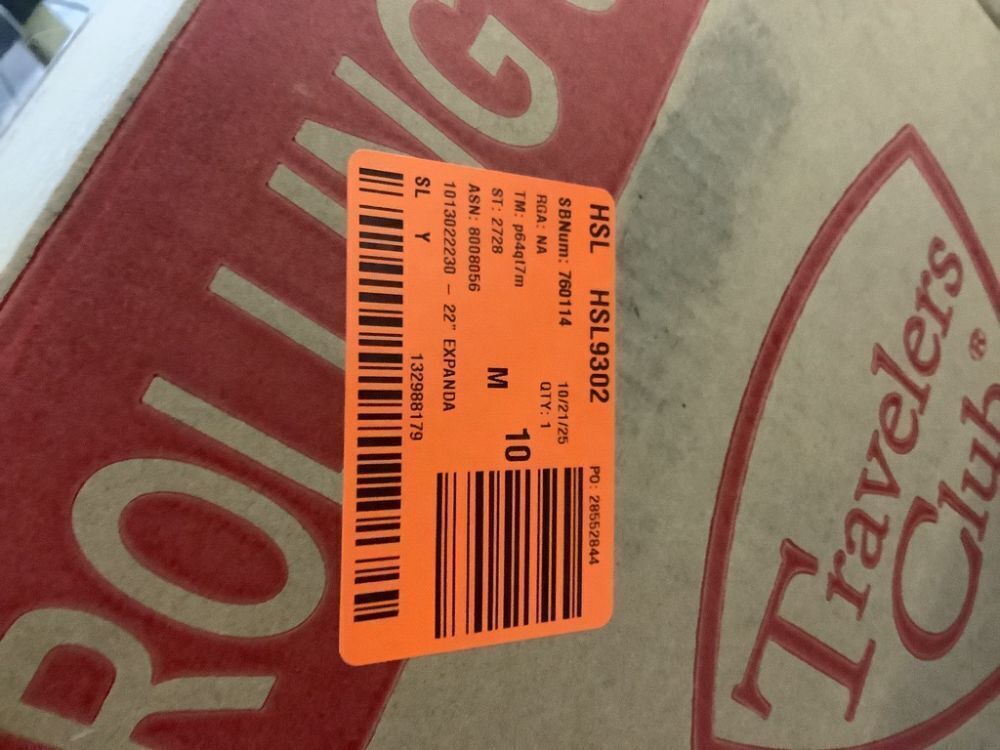 Travelers Club 22 in. Expandable Rolling Carry-On with Spinners - Image 7 - Lot 230JF