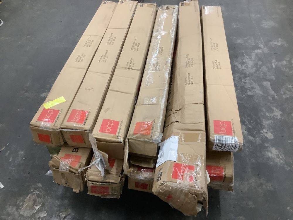 Lot of (12) Patio Umbrellas 10' & 7.5' - Uninspected - Image 5 - Lot 240