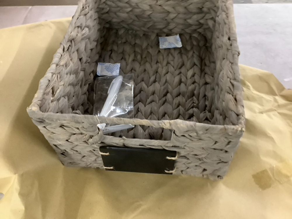 Set of 4 Water Hyacinth Pantry Baskets w/ Chalkboard, Marker - 12in - Image 3 - Lot 262