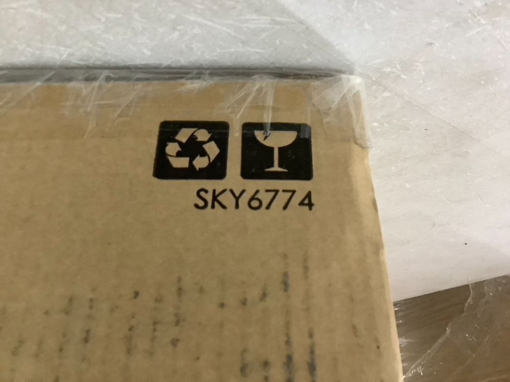 Set of 4 Water Hyacinth Pantry Baskets w/ Chalkboard, Marker - 12in - Image 7 - Lot 262