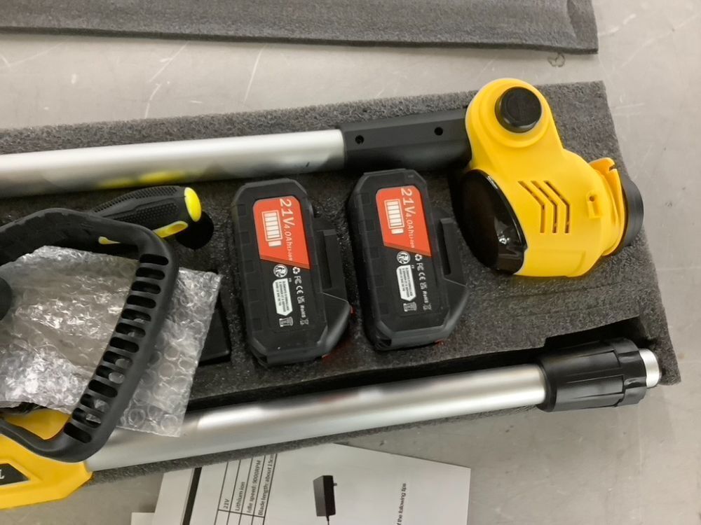 Cordless Electric Weed Wacker - Image 4 - Lot 271