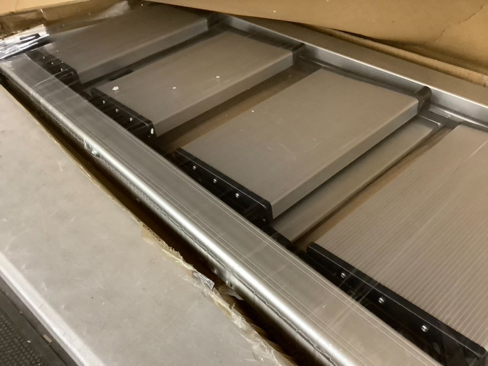 XinSunho 5 Step Retractable Handgrip Folding Step Stool with Anti-Slip Wide Pedal - Image 7 - Lot 276