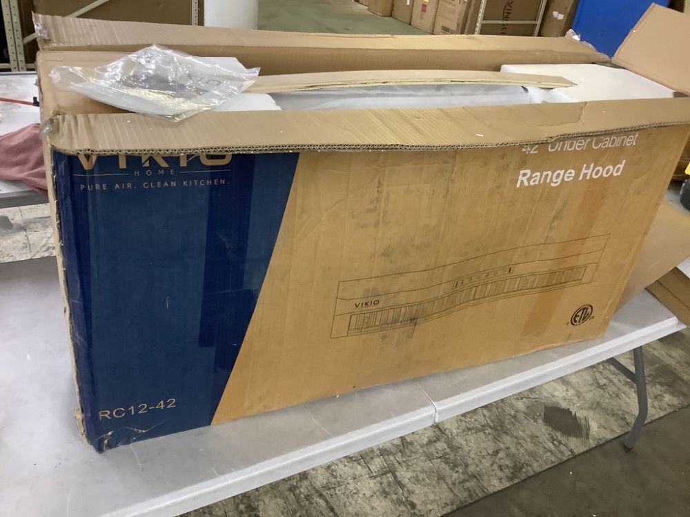 VIKIO 42 in. 900CFM Ducted Under Cabinet Range Hood with 3-Way Venting Removable LED and Gesture Control in Stainless Steel - Image 2 - Lot 332JF