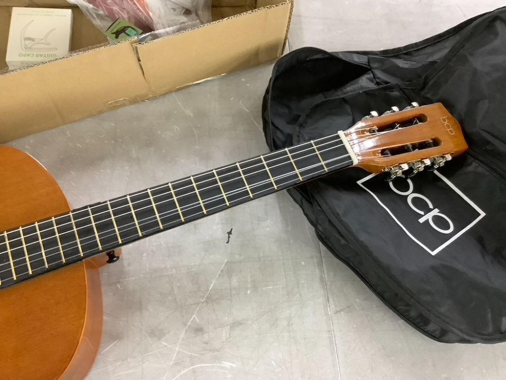 Beginner Acoustic Guitar Set w/ Case, Strap, Extra Strings - 38in - Image 3 - Lot 567