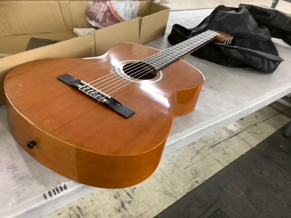 Beginner Acoustic Guitar Set w/ Case, Strap, Extra Strings - 38in - Image 7 - Lot 567