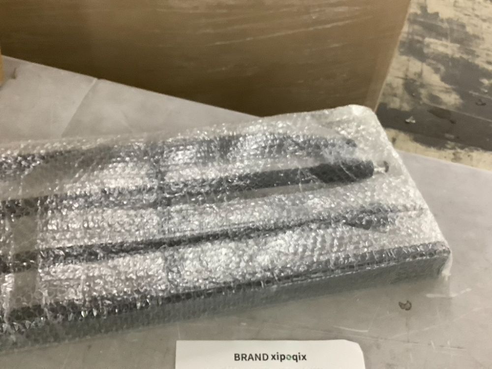 Pet Barrier Divider Gate for Toyota 4Runner - Image 6 - Lot 669