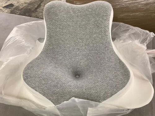 Memory Foam Posture Support Pillow - Lot 670