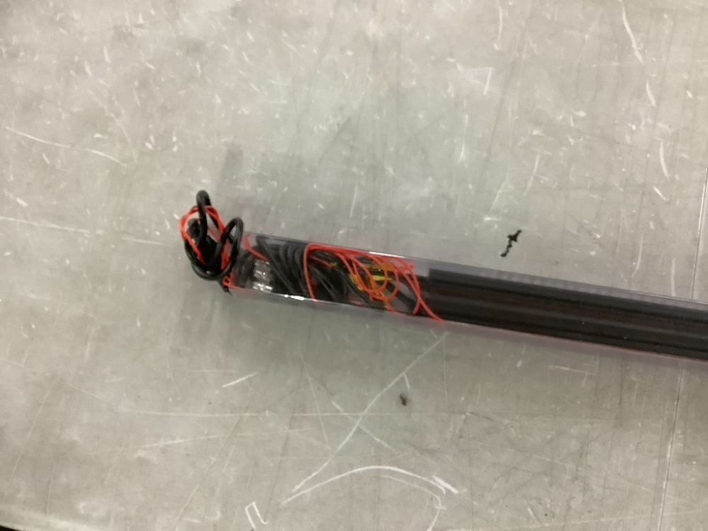 28" Aluminum Frame LED Tailgate Light Bar, 2 pc - Image 4 - Lot 672