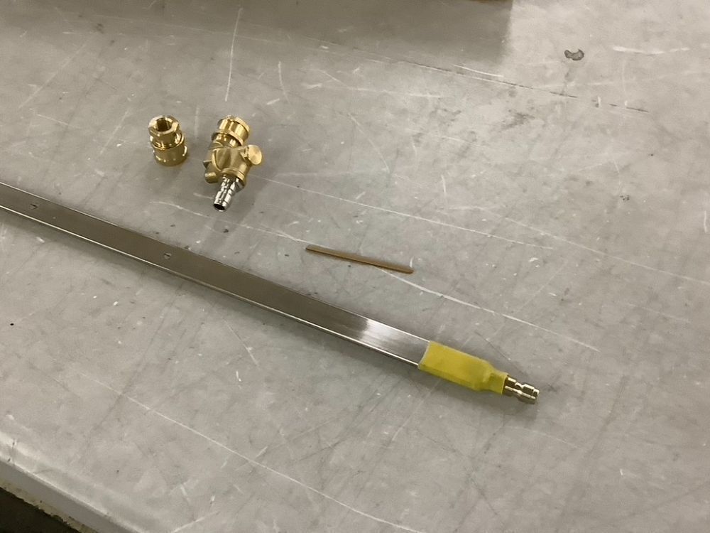 24" Radiator Cleaning Wand Pressure Washer Attachment - Image 3 - Lot 766