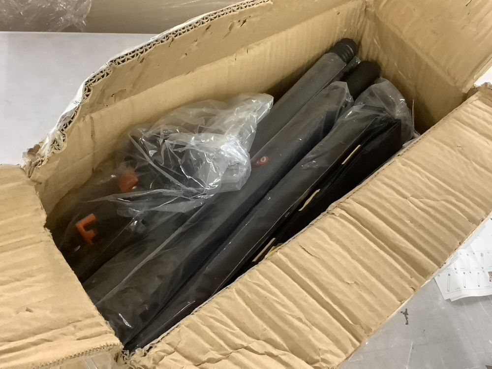 10x7.5ft Adjustable Background Stand - Image 6 - Lot 767