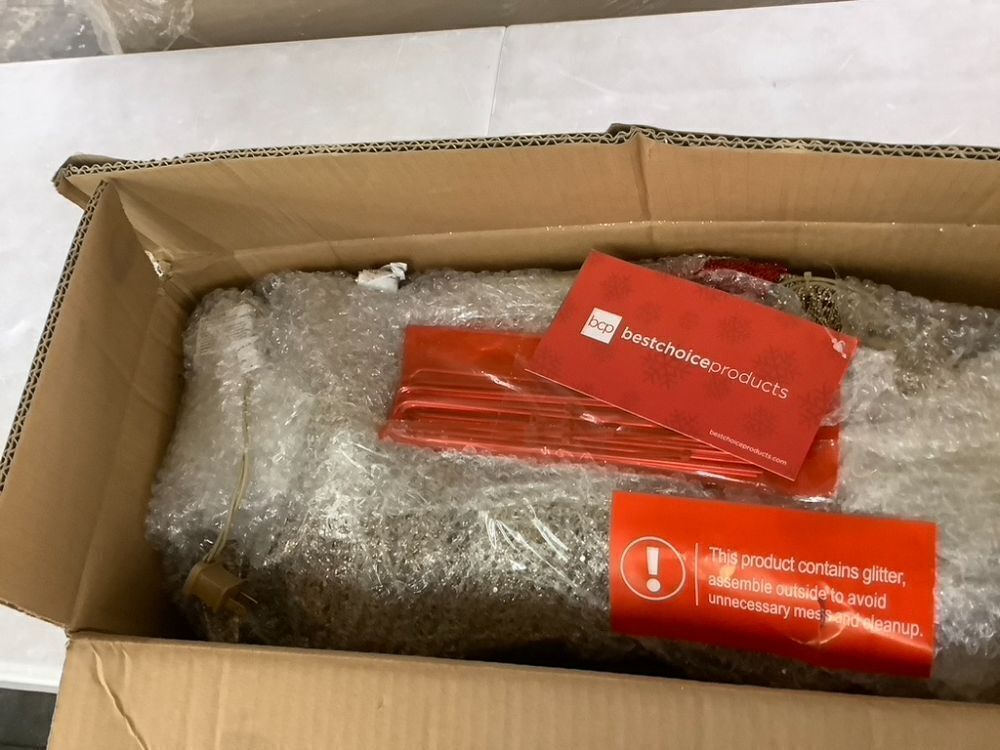 3-Piece Lighted Christmas Deer Set Outdoor Decor with 175 LED Lights - Image 2 - Lot 773