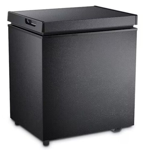 COWSAR Garage Ready 20.67 in. 1.8 cu. ft. Manual Defrost Chest Freezer with Temperature Alarm Chest Freezer in Black - Lot 71JF