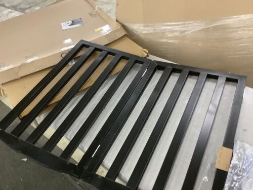 Freestanding Dog Gate, 2 Panels - Lot 392