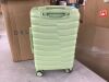 Lightweight Luggage with Spinner Wheels - Scuffed - Thumbnail 2