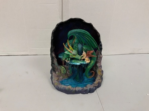 Dragon Figurine, Broken Horn, E-Commerce Return, Sold as is - Lot 19R