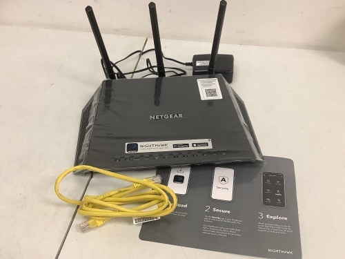 Netgear Nighthawk Smart WiFi Router, Powers Up, E-Commerce Return, Sold as is - Lot 50R