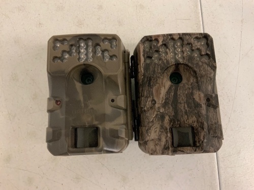 Lot of (2) Assorted Trail Cams, E-Comm Return - Lot 140
