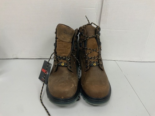 Wolverine Boots for Men, Size 10M, E-Comm Return w/ some Damage - Lot 336R