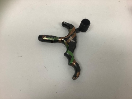 Tru-Fire Edge 4 Finger Release, E-Commerce Return, Sold as is - Lot 439
