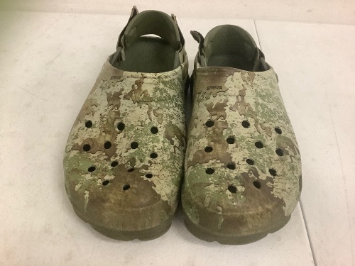 Camo Crocs, M 10 W 12, E-commerce Return, Sold as is - Lot 527R