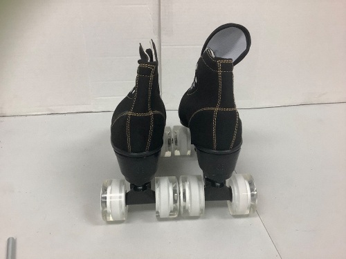 Roller Skates, Unsure if Mens/Womens, EU Size 38, E-Commerce Return, Sold as is - Lot 559