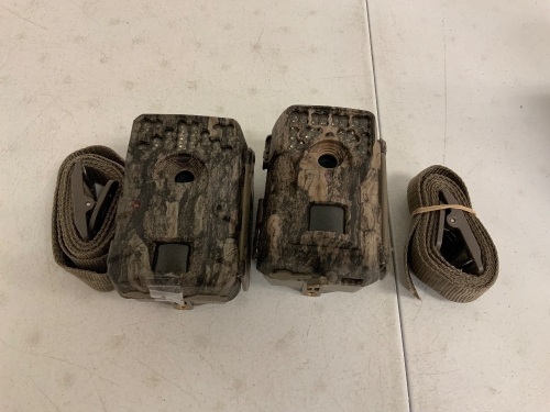 Lot of (2) Assorted Trail Cams, E-Comm Return - Lot 636