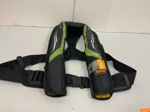 Inflatable Life Vest, E-Commerce Return, Sold as is - Lot 675
