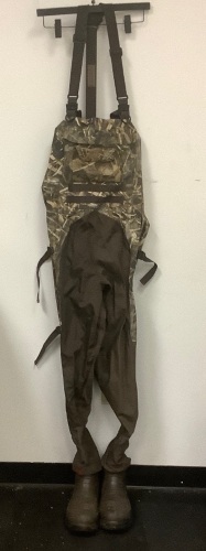 Lacrosse Mens Waders, 10, E-Commerce Return, Sold as is - Lot 817R