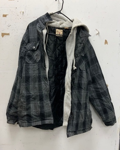Red Head Mens Flannel Jacket, Large, E-Comm Return - Lot 820R