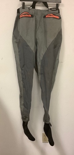 Frogg Toggs Stocking Foot Waders, L, E-Commerce Return, Sold as is - Lot 827R