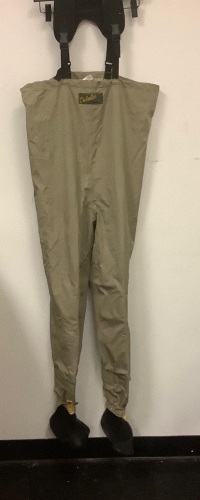 Mens Stocking Foot Waders, MR, E-Commerce Return, Sold as is - Lot 837R