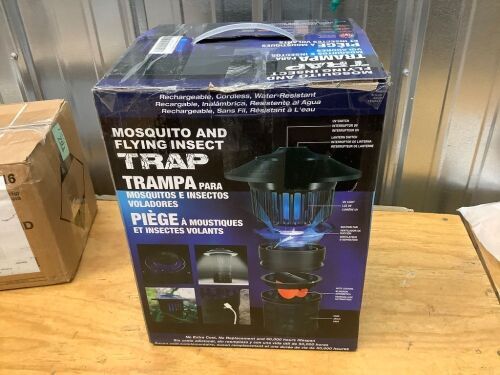 Insect Suction Trap and Lantern - Lot 796