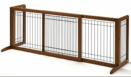 Large Bay Isle Freestanding Pet Gate - Tall - Lot 1189