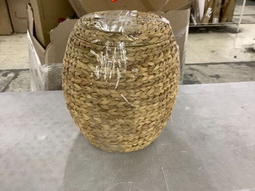 Multipurpose Hyacinth Storage Tote Basket - Lot 657