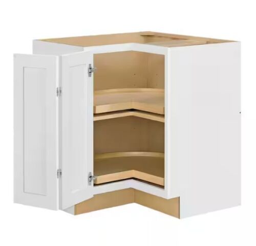 Hampton Bay Avondale 32 in. W x 32 in. D x 34.5 in. H Ready to Assemble Plywood Shaker Lazy Susan Corner Cabinet in Alpine White - Lot 52JF