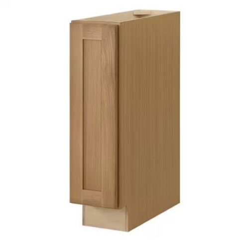 Hampton Bay Avondale 9 in. W x 24 in. D x 34.5 in. H Ready to Assemble Plywood Shaker Base Kitchen Cabinet in White Oak - Lot 326JF