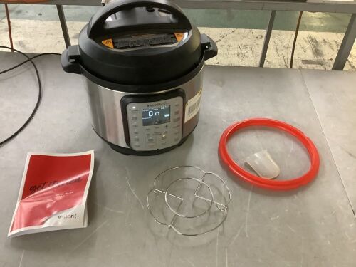 Instant Pot 3 qt. Stainless Steel/Black Duo Plus Mini Electric Multi-Use Pressure Cooker - Lot 431JF