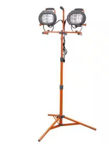 HDX 1200-Watt Halogen Tripod Work Light - Lot 210JF