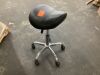 VEVOR Saddle Stool with Wheels - Thumbnail 1