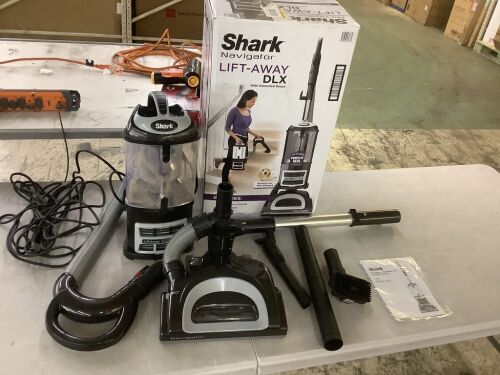 Shark Navigator Lift-Away DLX Bagless, Cordless, Upright Vacuum Cleaner with Detachable Canister and HEPA Filter for Pet Hair - Lot 504JF